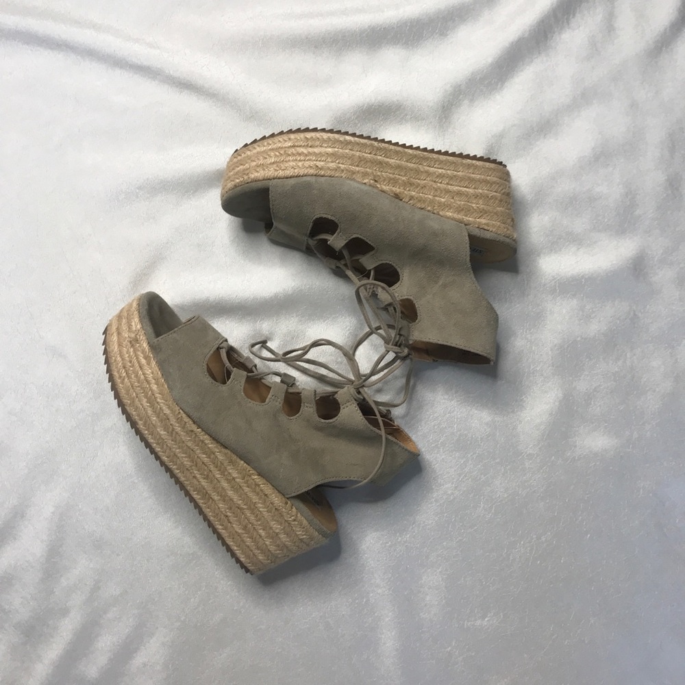 steve madden taupe tie up wedges
